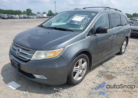 2013 Honda Odyssey Touring/Touring Elite из США, поврежденный, VIN 5FNRL5H92DB033958